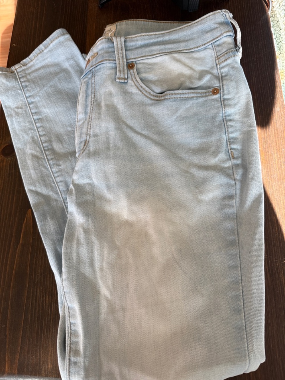 Light Wash Skinny Jeans - Pale Blue